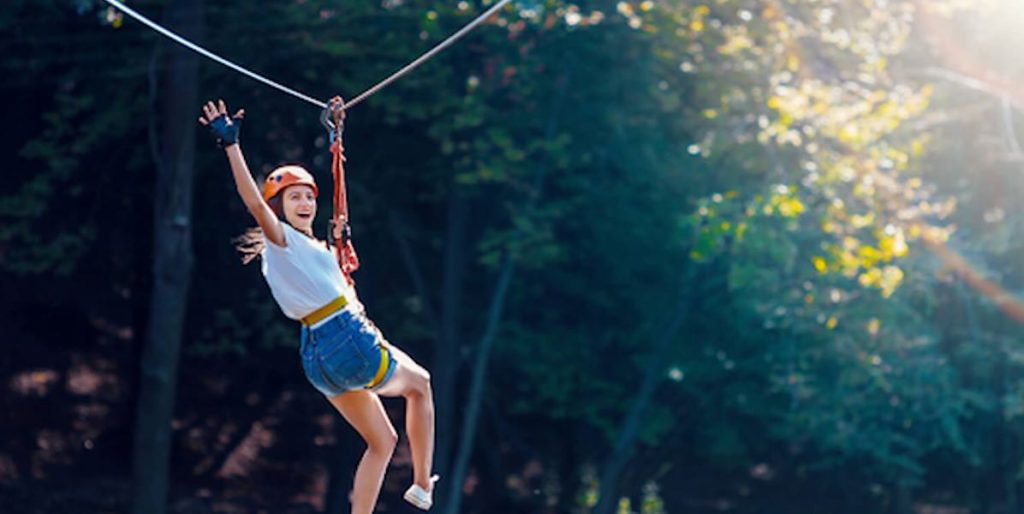 hocking hills ziplines